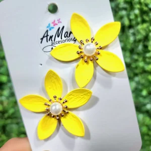 Aros flor perla